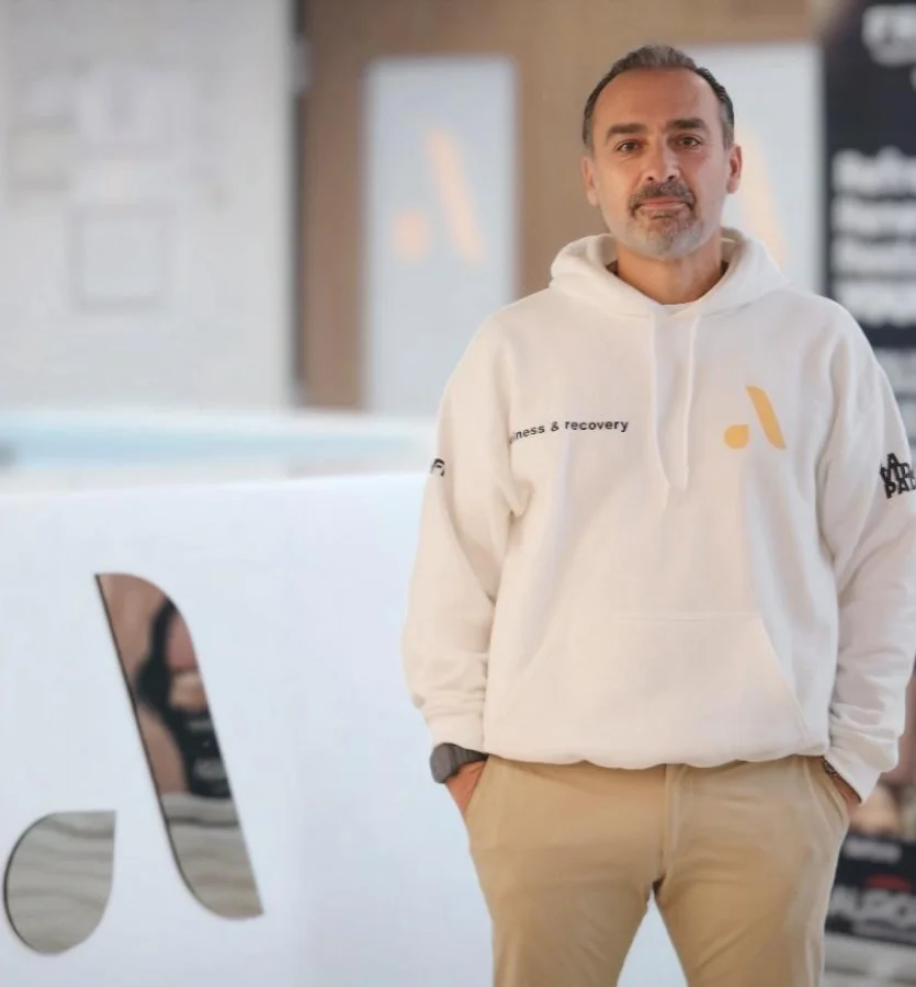 Lino Borrelli, Especialista en bienestar y recuperación en Aliestetic